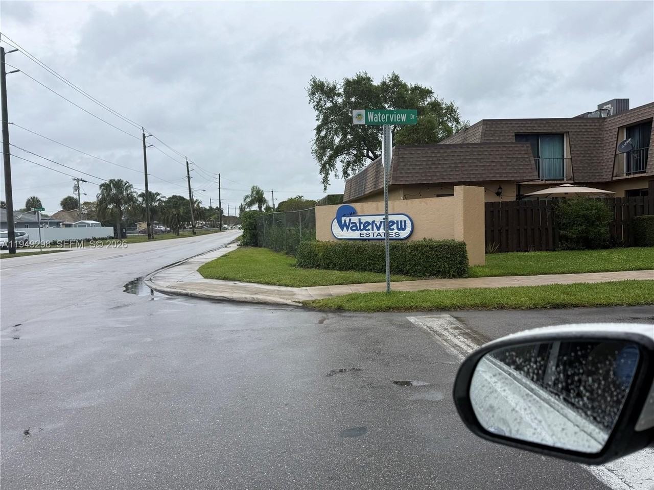 1802 Waterview Cir #1802 - Photo 4 of 20