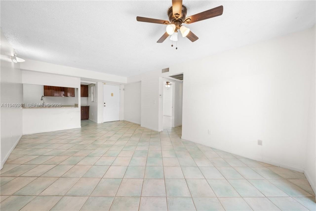 20905 Ne 8th Ct #101-36 - Photo 7 of 37