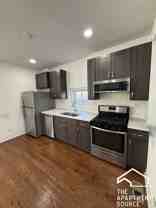 1719 W 18th St #2R - Photo 1 of 1