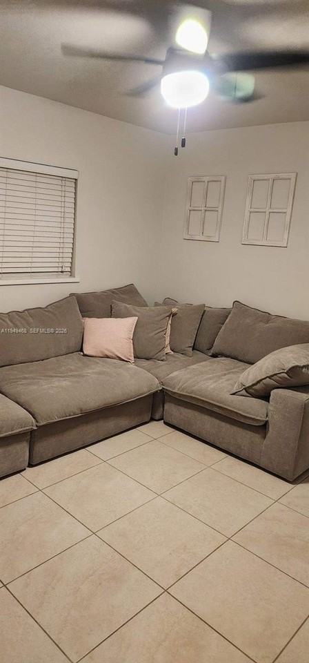 6265 Sw 31st St #B - Photo 7 of 11