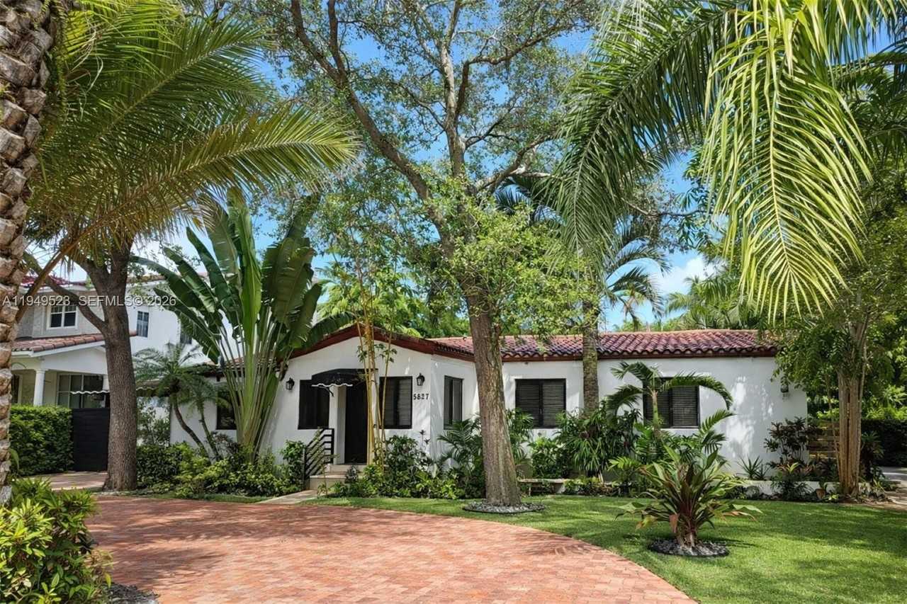 5827 Sw 29th St #0 - Photo 2 of 21