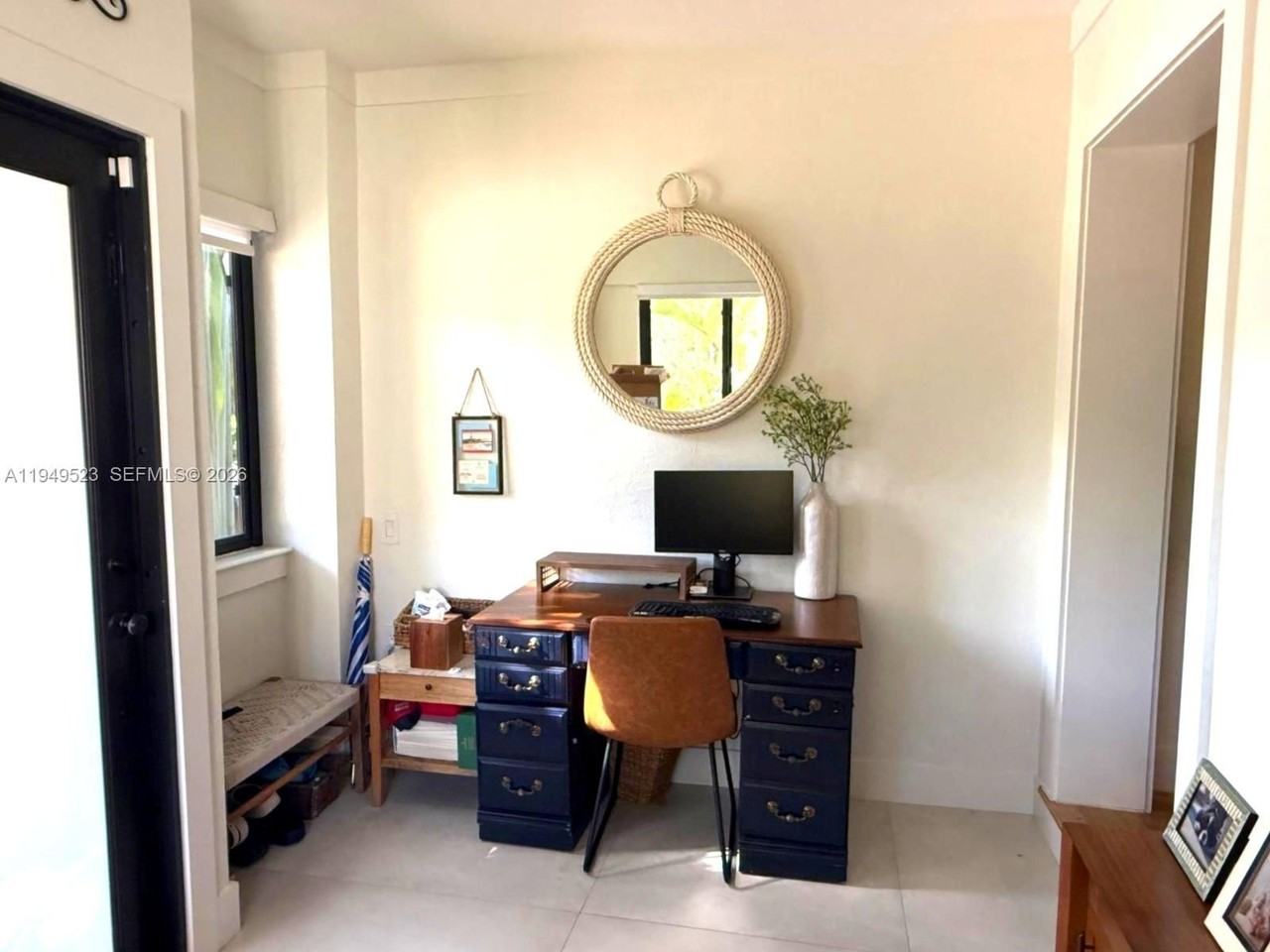 5827 Sw 29th St #0 - Photo 3 of 21