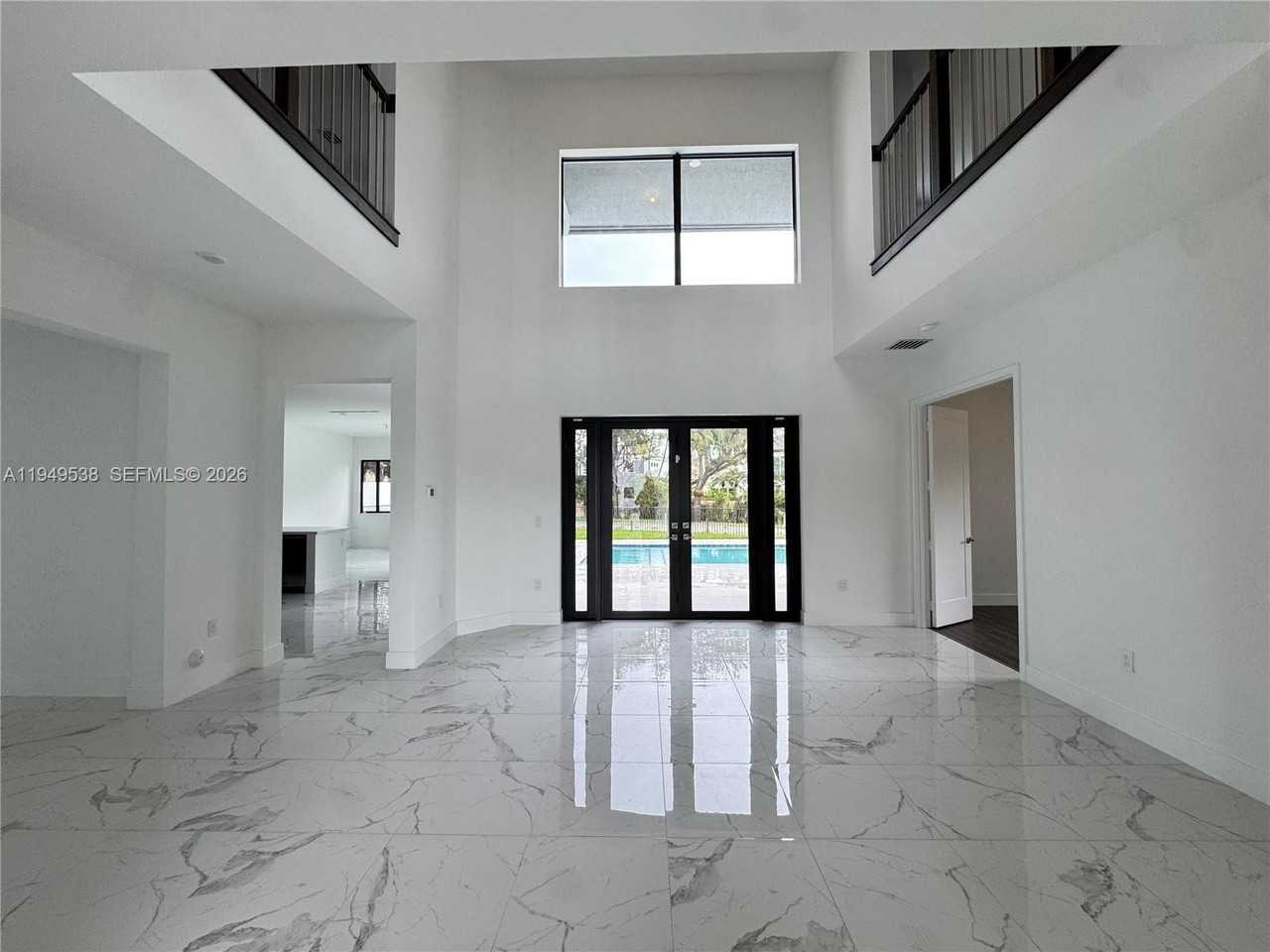 19670 Ne 14th Ct #19670 - Photo 2 of 50