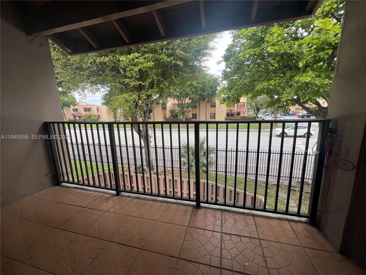 200 W Park Dr #206-1 - Photo 6 of 24