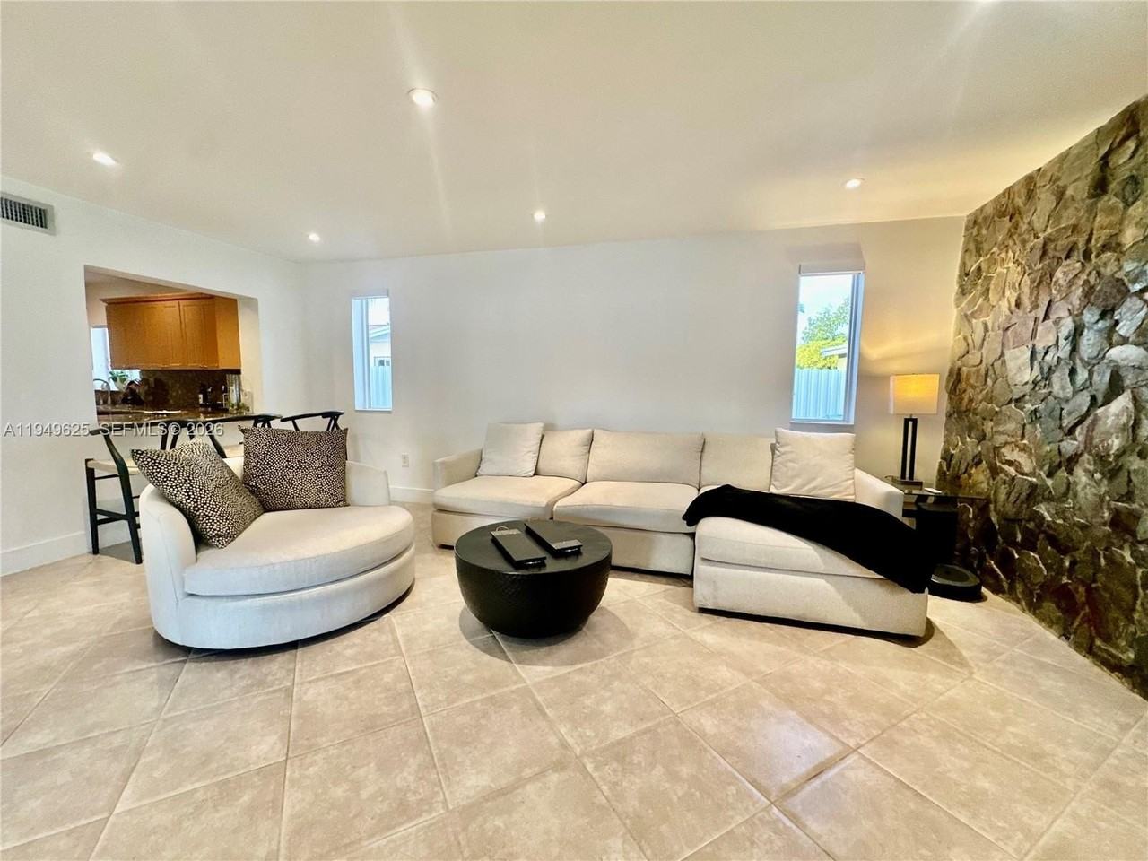 2665 Sw 119th Ct #0 - Photo 6 of 27