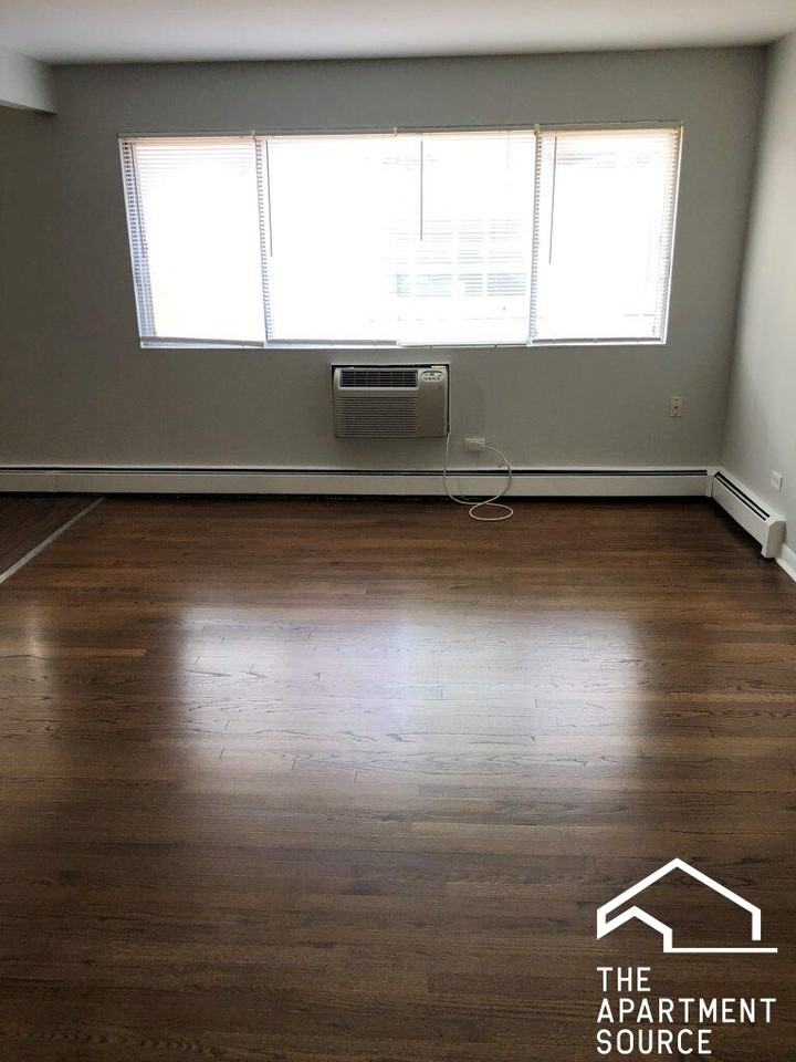 8549 Grand Ave #3W - Photo 7 of 12