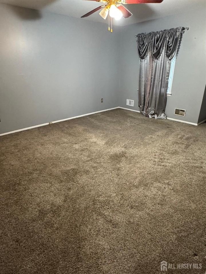 302 W Prospect Ave - Photo 7 of 13