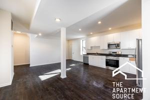 featured image of 1260 N Greenview Ave #CH