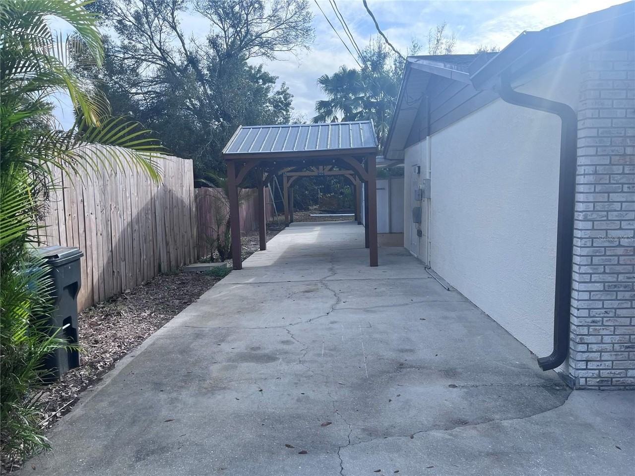 6024 48th Avenue Dr E - Photo 3 of 21