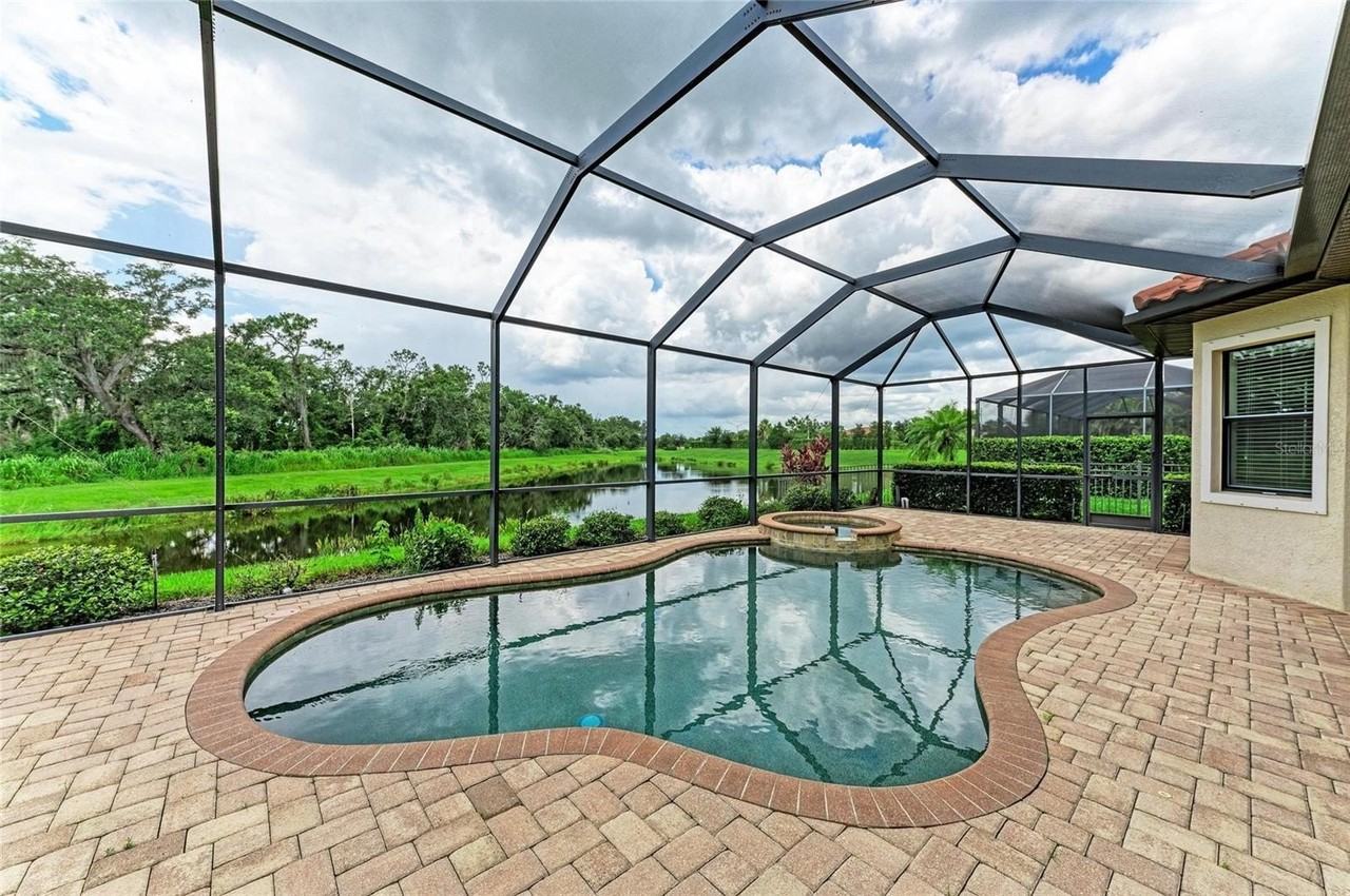 13819 Swiftwater Way - Photo 2 of 4