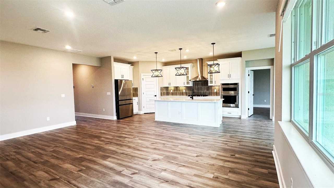 3619 Savanna Palms Ct - Photo 7 of 34