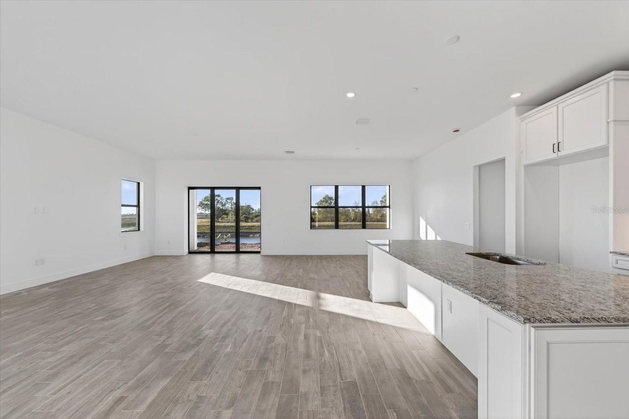 19111 Fox Landing Pl - Photo 5 of 50