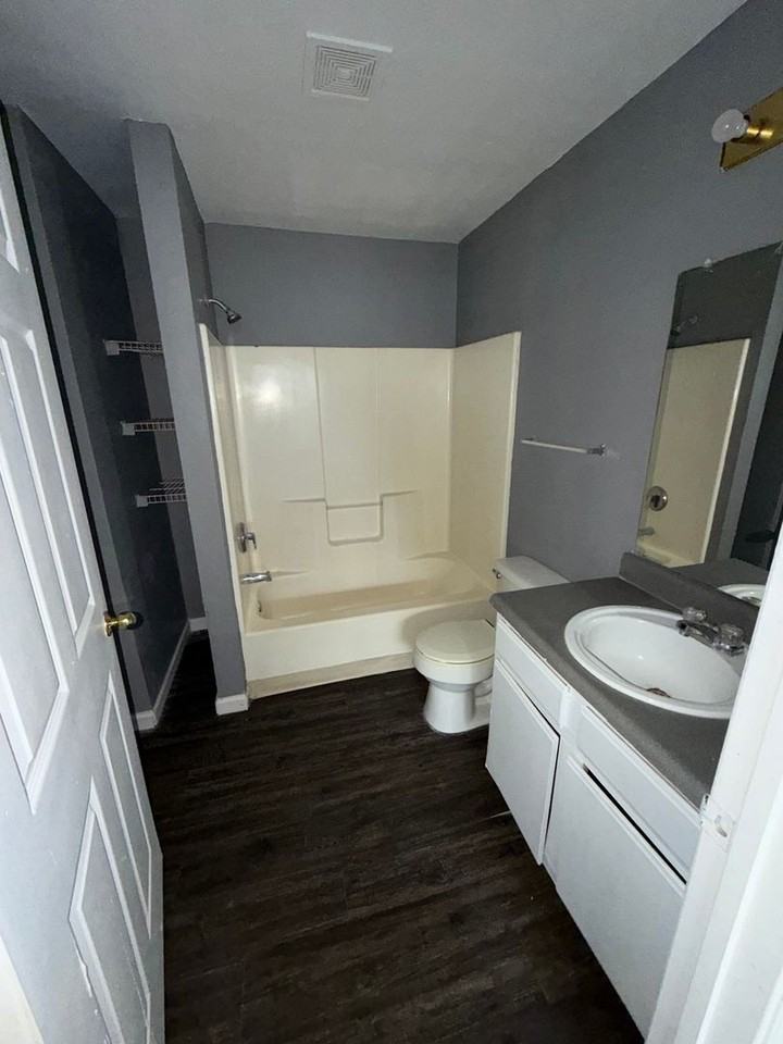 Timberwood Apartments - Photo 7 of 10