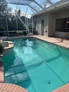 1033 Hampstead Ln - Photo 4 of 28