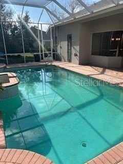 1033 Hampstead Ln - Photo 6 of 28