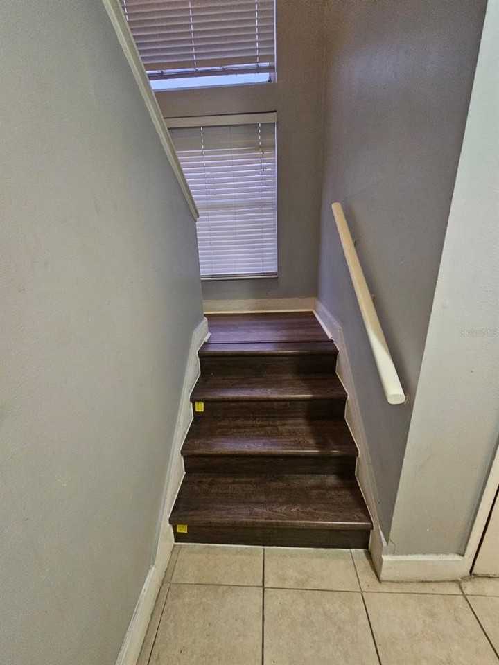 2400 Summerfield Pl - Photo 3 of 12