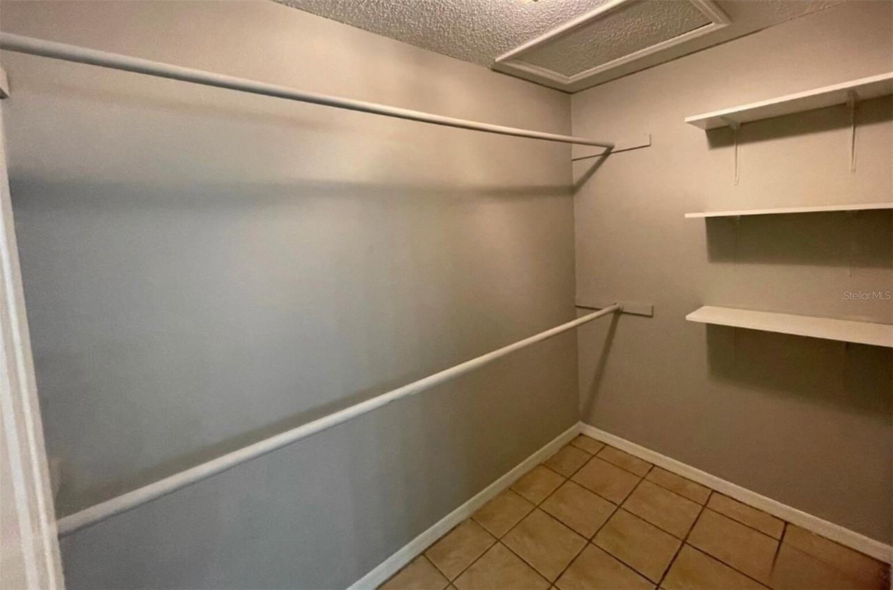 305 Mormanno Way - Photo 5 of 15