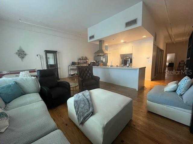 509 N Tampa St #2C - Photo 6 of 16