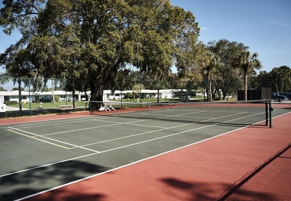 3249 Beneva Rd #204 - Photo 7 of 44