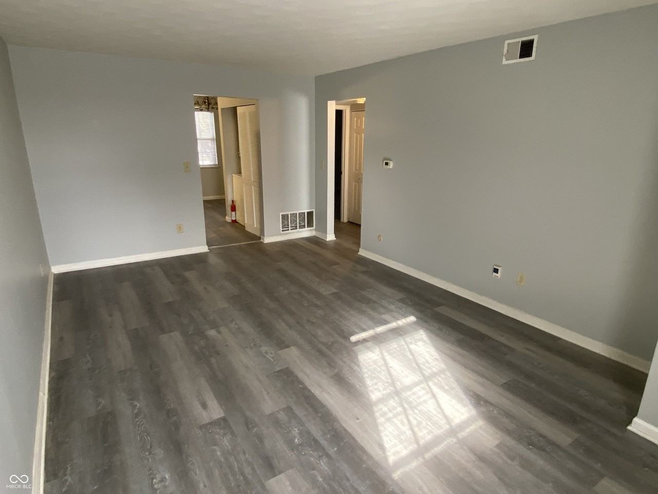 1329 Millerwood Ct - Photo 2 of 11