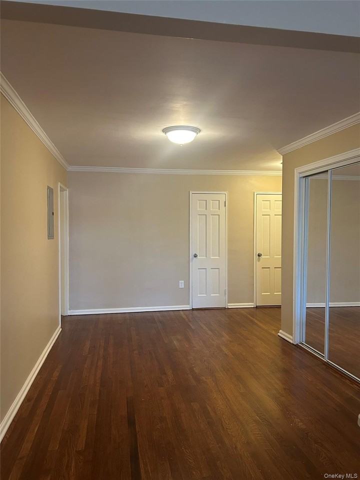 19 Old Mamaroneck Rd Apt 2j #2J - Photo 5 of 14