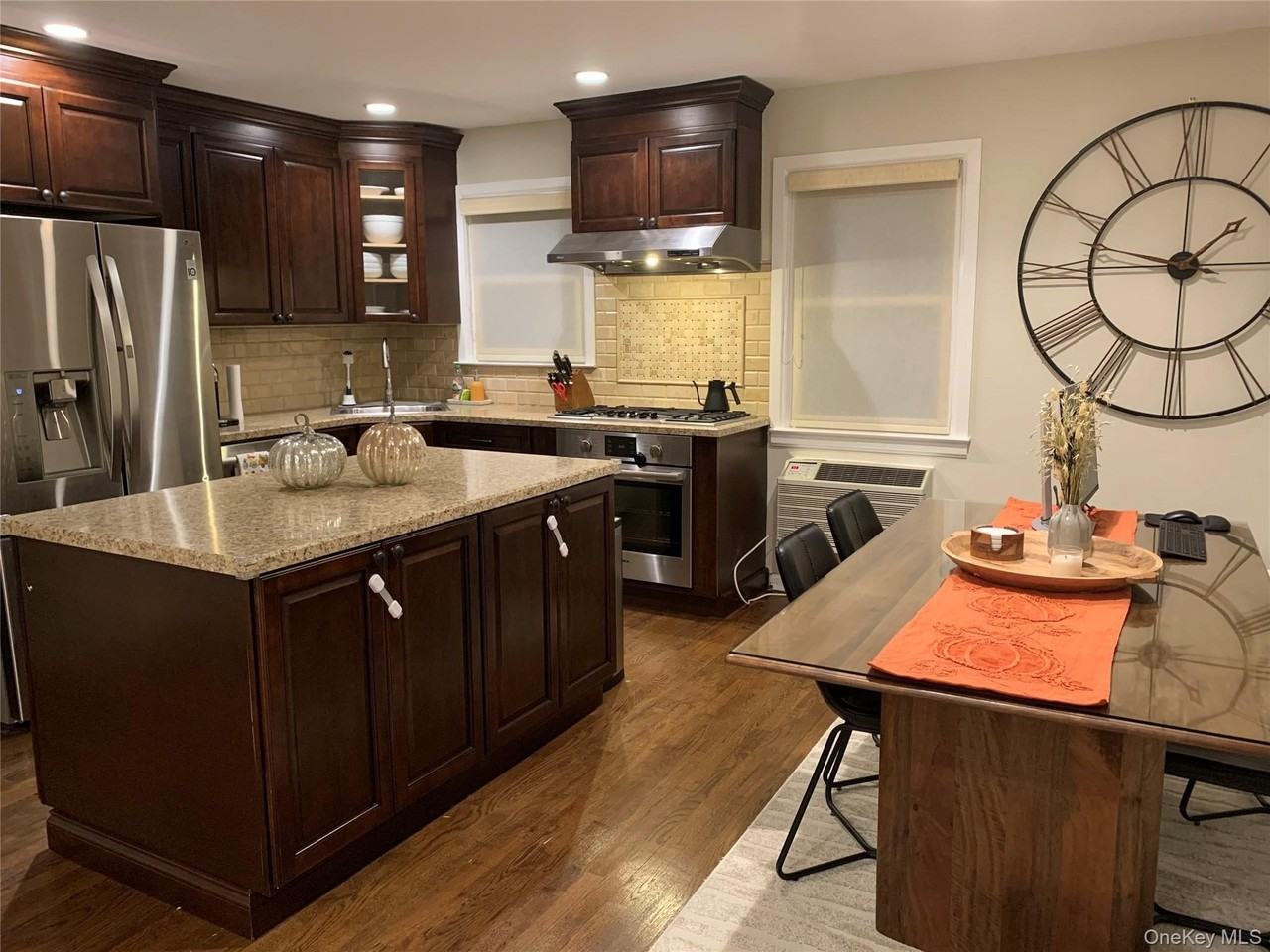 8 Blackford Ave - Photo 2 of 6