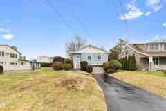 1736 Central St - Photo 1 of 1