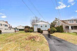 1736 Central St - Photo 1 of 1