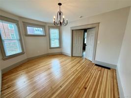 featured image of 11 Franklin St Apt 1e #1E