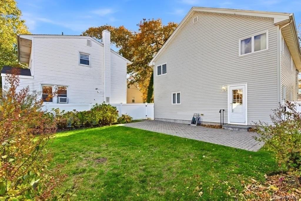 11 7th St - Photo 6 of 25