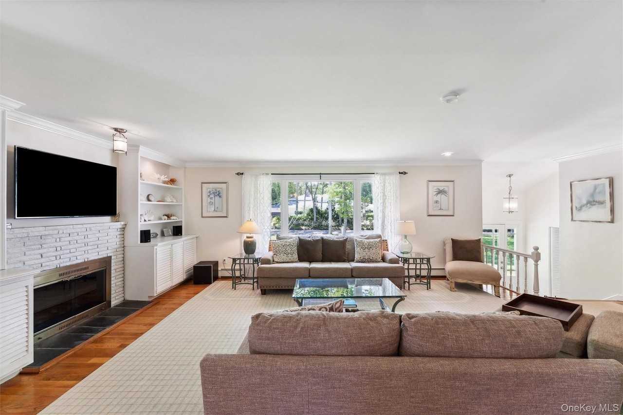 9 White Oak Lane - Photo 4 of 25