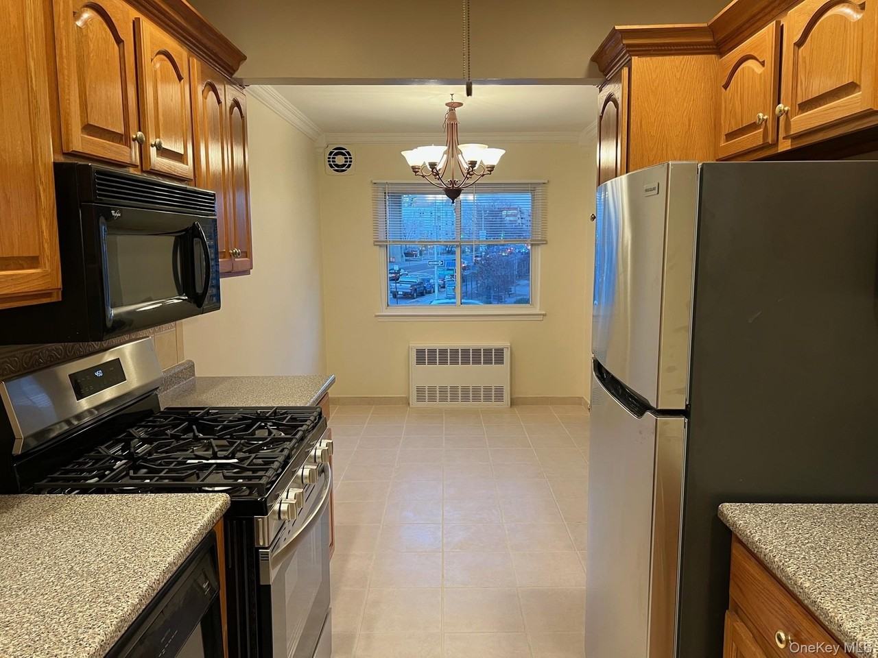 2104 Hoyt Ave S 2nd Fl #2ndFL - Photo 7 of 18