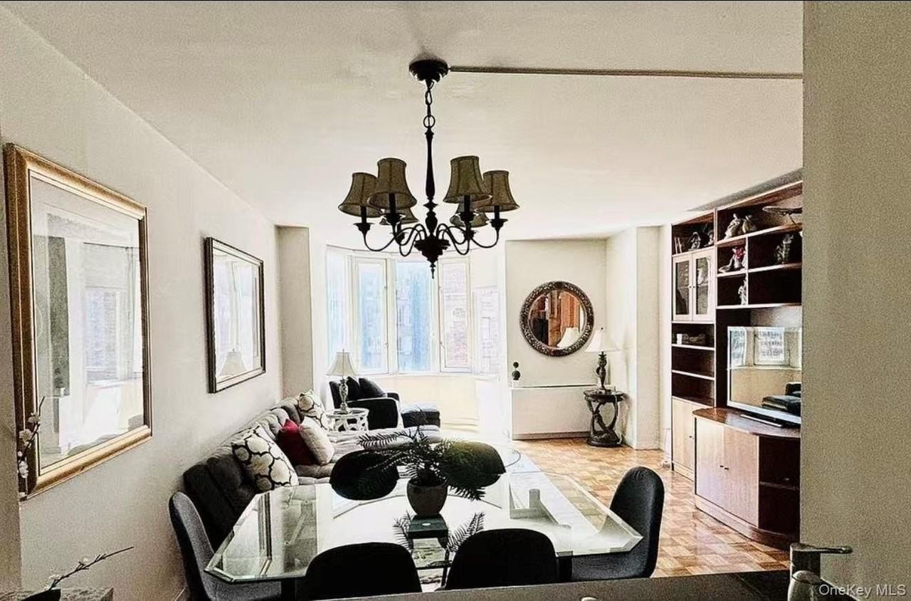 145 E 48th St Apt 22c #22C - Photo 5 of 10