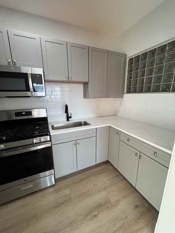 108 Bristol Rd Apt 1 #1 - Photo 5 of 30