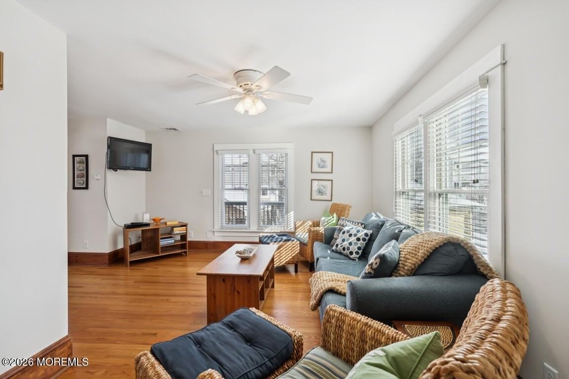 50 Osborne Ave - Photo 4 of 30