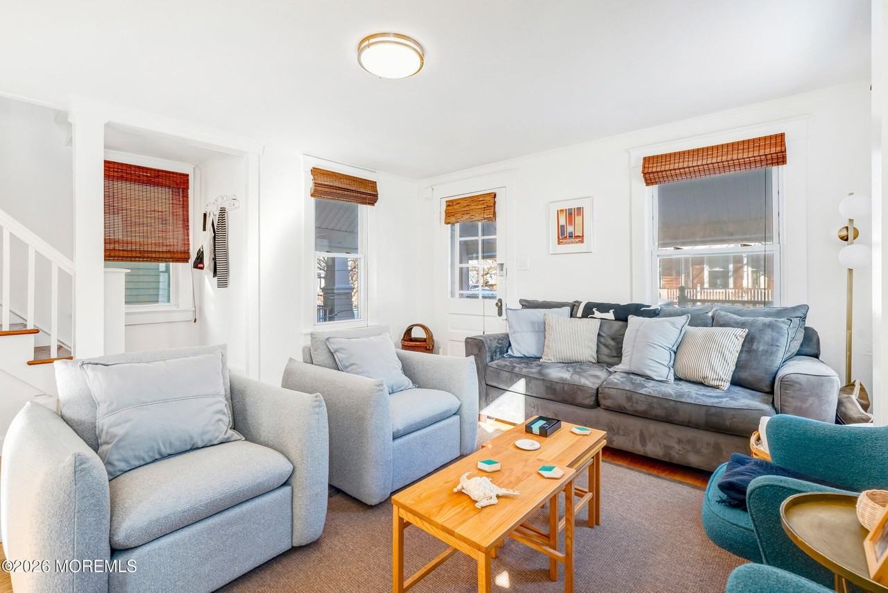 100 Mount Tabor Way - Photo 7 of 34