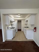 64 Stonehurst Blvd Apt E #E - Photo 1 of 1