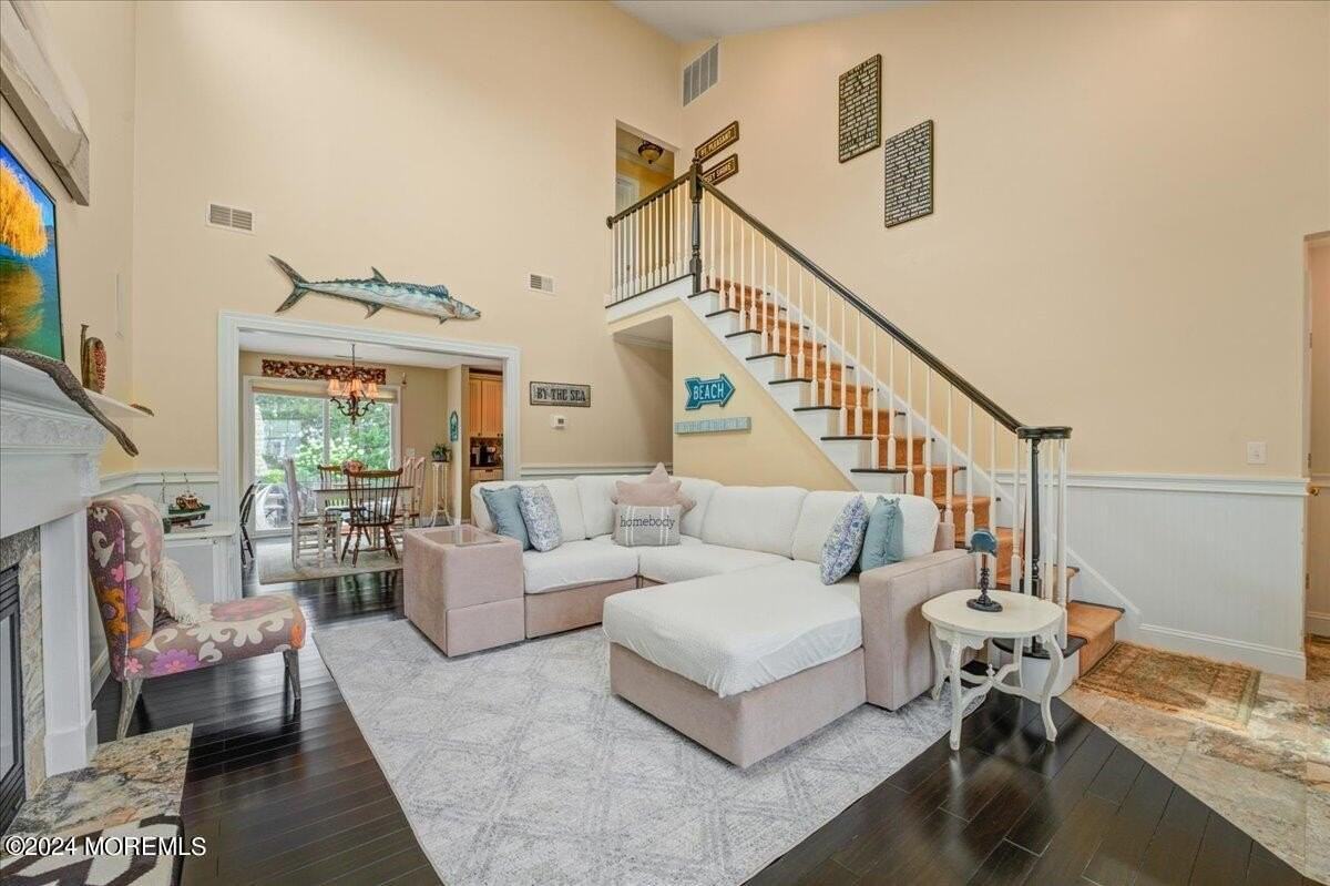 314 Washington Ave - Photo 6 of 26