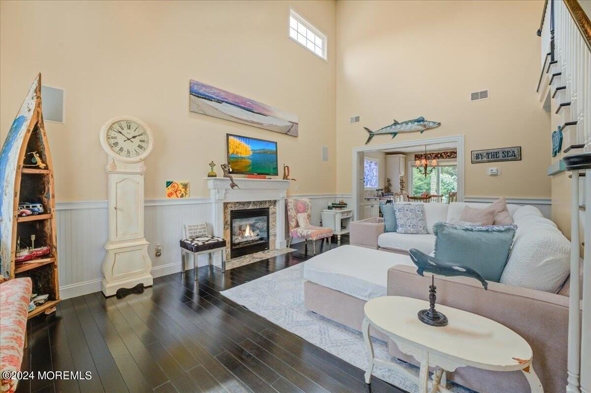 314 Washington Ave - Photo 7 of 26