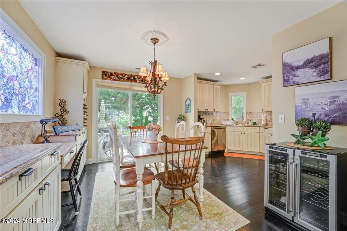 314 Washington Ave - Photo 7 of 26