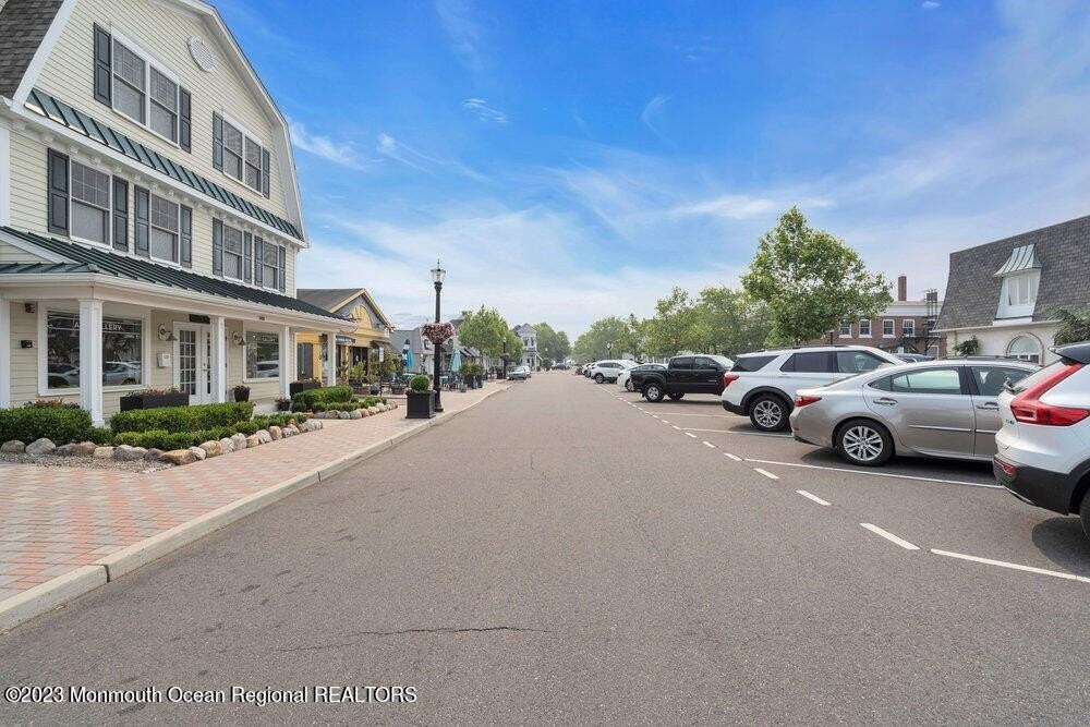 308 Morris Ave Ste A #A - Photo 4 of 37