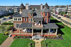 featured image of 19 Ocean Ave