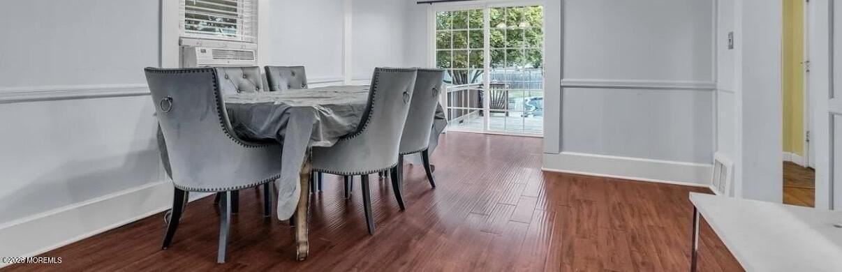 327 Roosevelt Ave - Photo 7 of 12