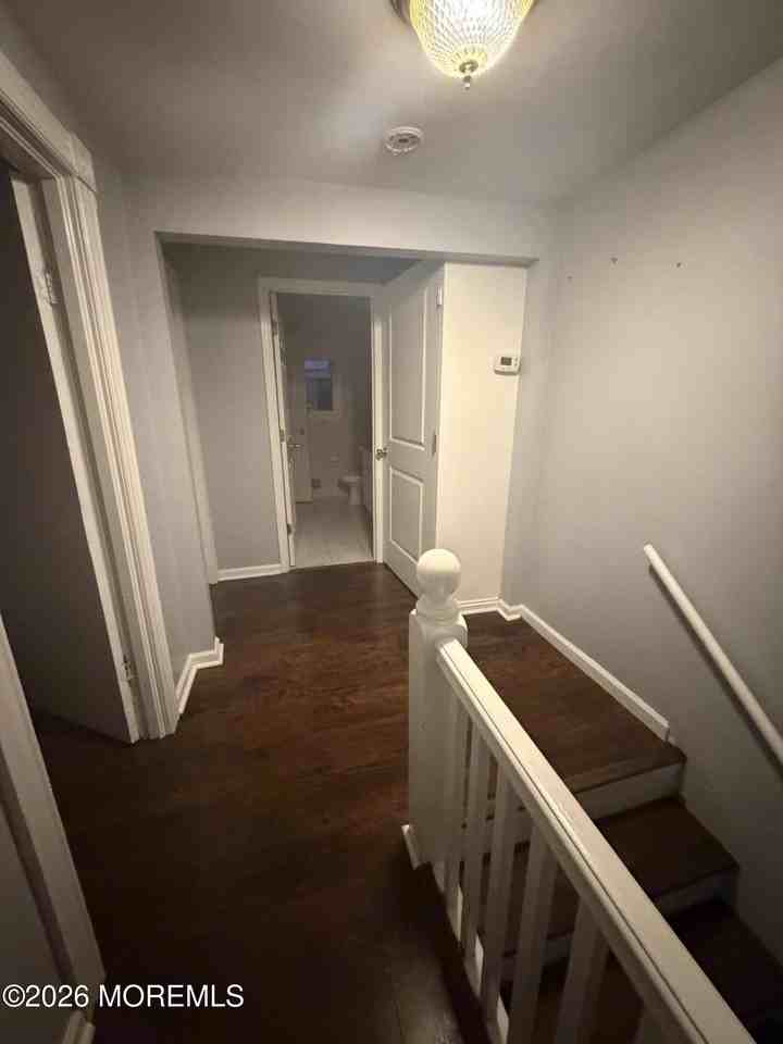 210 W Morgan Ave - Photo 6 of 11