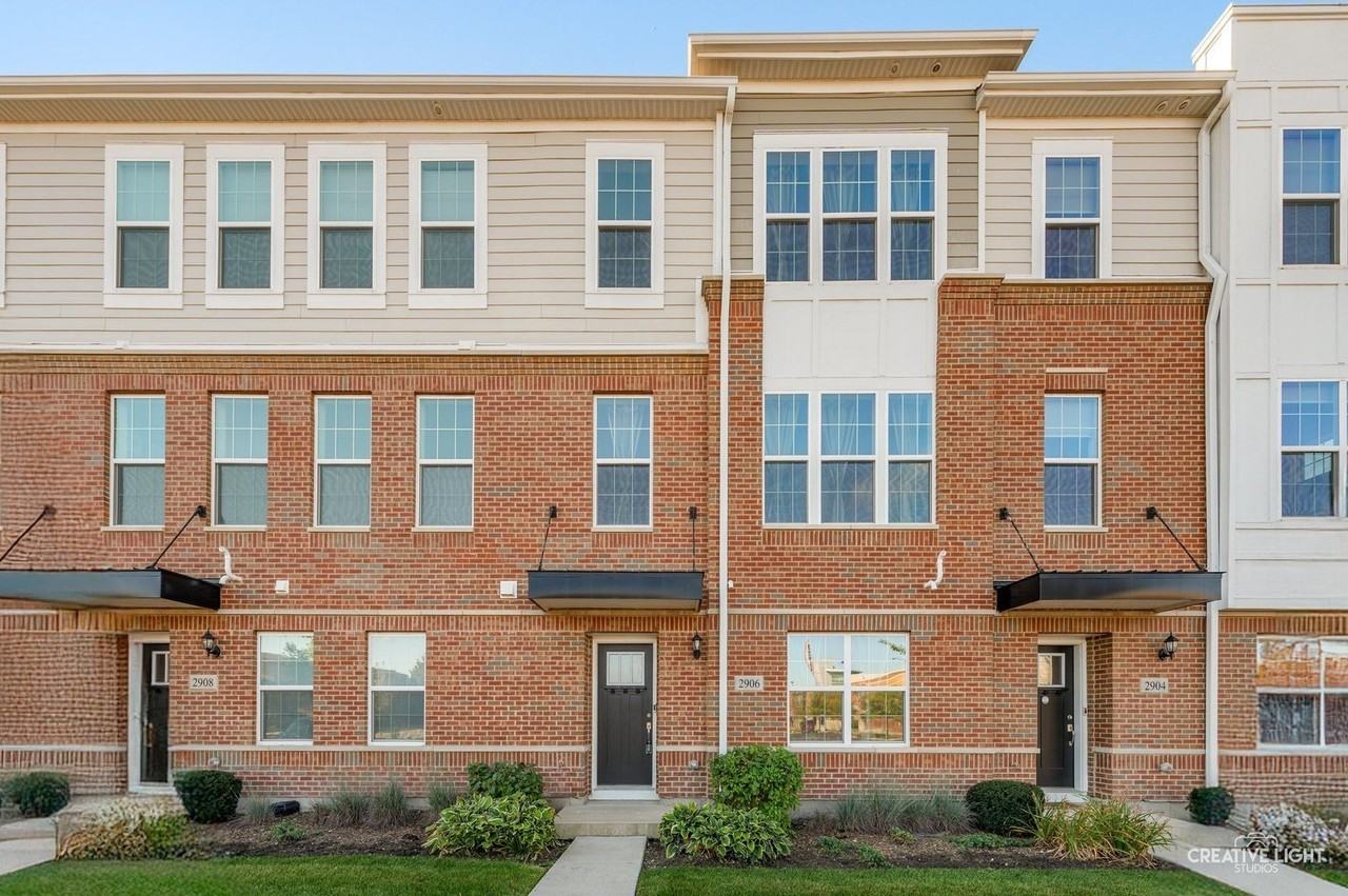 2906 Reflection Dr - Photo 2 of 24