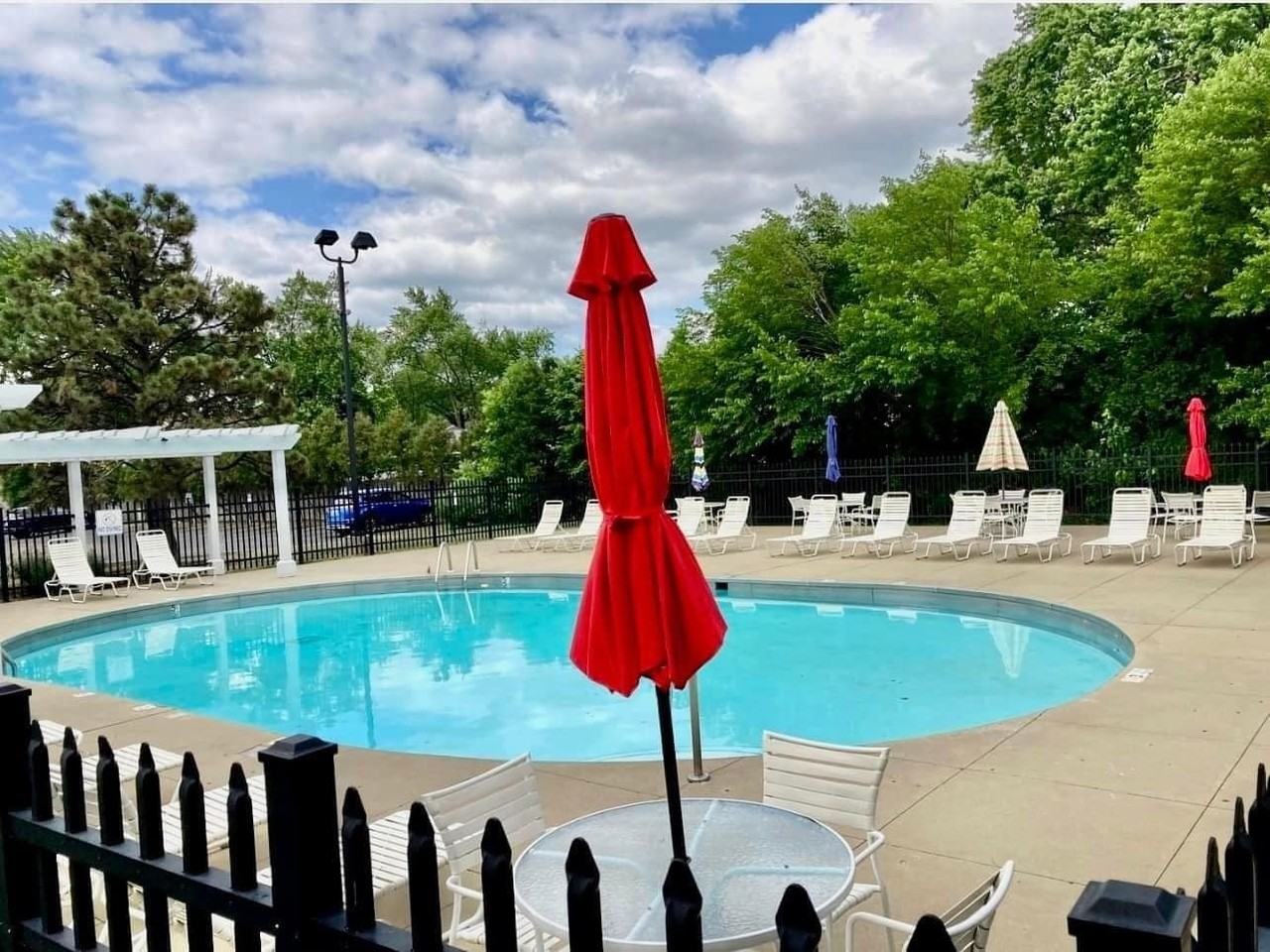 650 Perrie Dr Apt 101 #101 - Photo 3 of 13