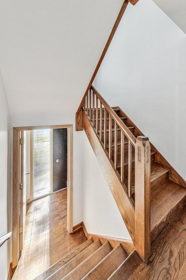 1108 Fortuna Ave Apt 2 #2 - Photo 3 of 21