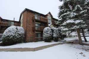 featured image of 419 Berkshire Dr Apt 13 #13