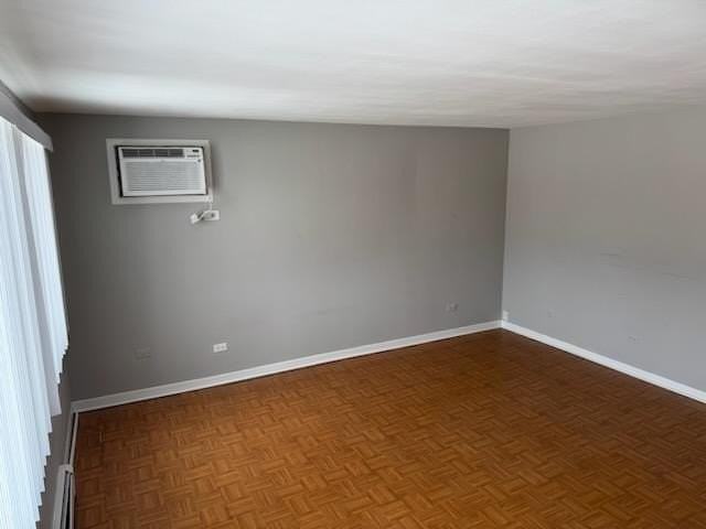 7151 170th St Apt 1e #1E - Photo 6 of 9