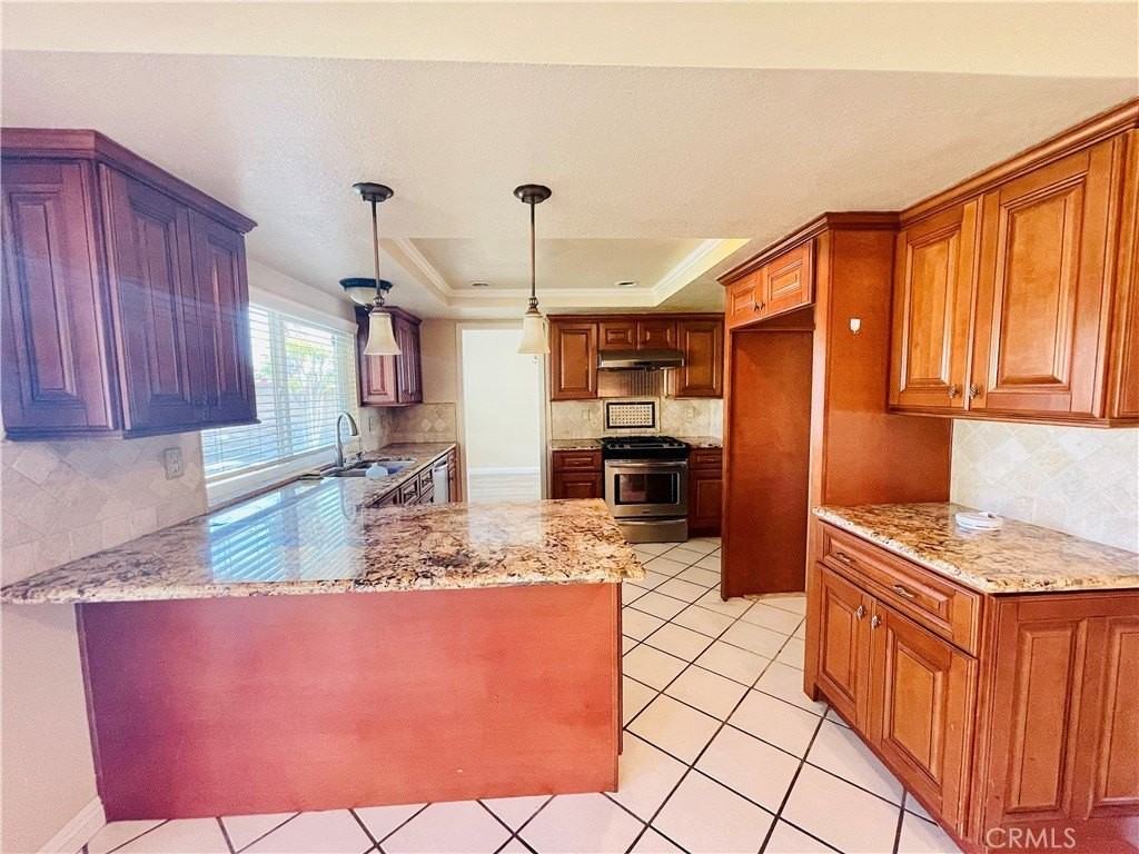 620 Lone Eagle Rd - Photo 6 of 16